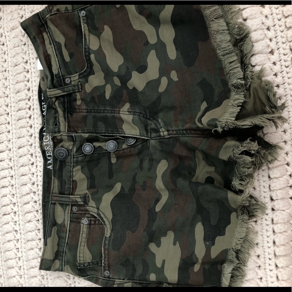 American eagle shorts Camo